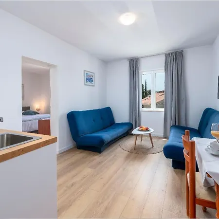 דירה Mit Einem Schlafzimmer Und Meerblick Fuer Vier Personen Štikovica